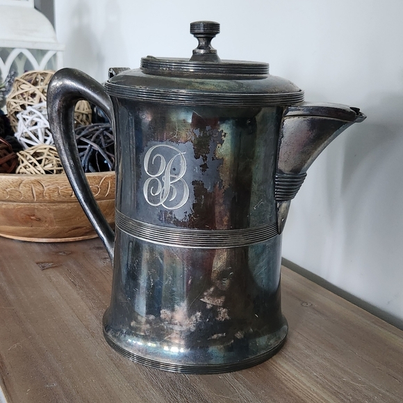 🫗Antique Eureka Quadruple Silver-Plated Engraved Pitcher – "B" Monogram Amazing - Picture 11 of 16